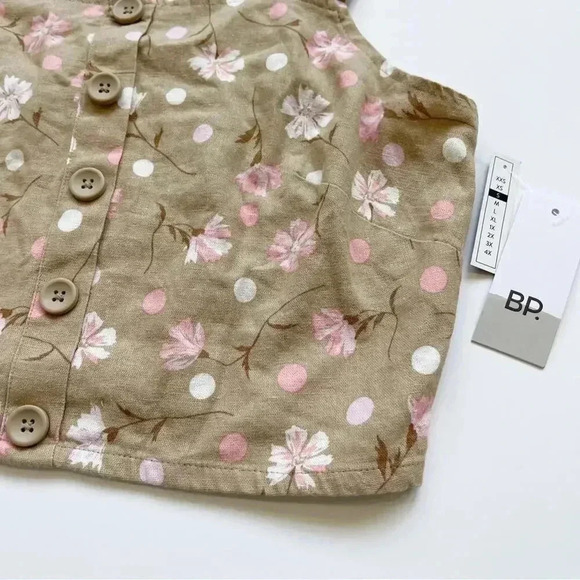 BP BUTTON FRONT LINEN BLEND TANK IN BEIGE- PINK SOPHIE FLORAL NWT - Picture 4 of 7